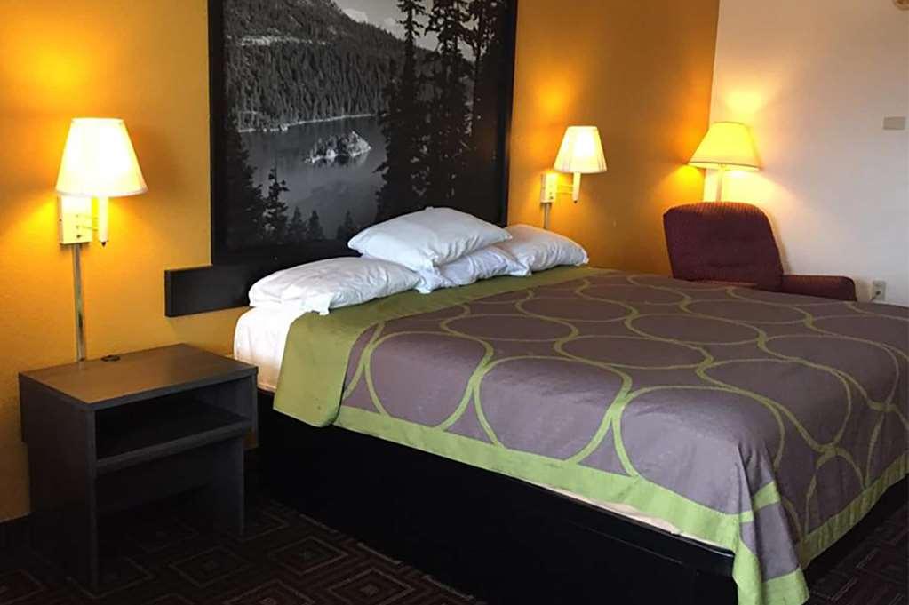 Super 8 By Wyndham 2* Seguin