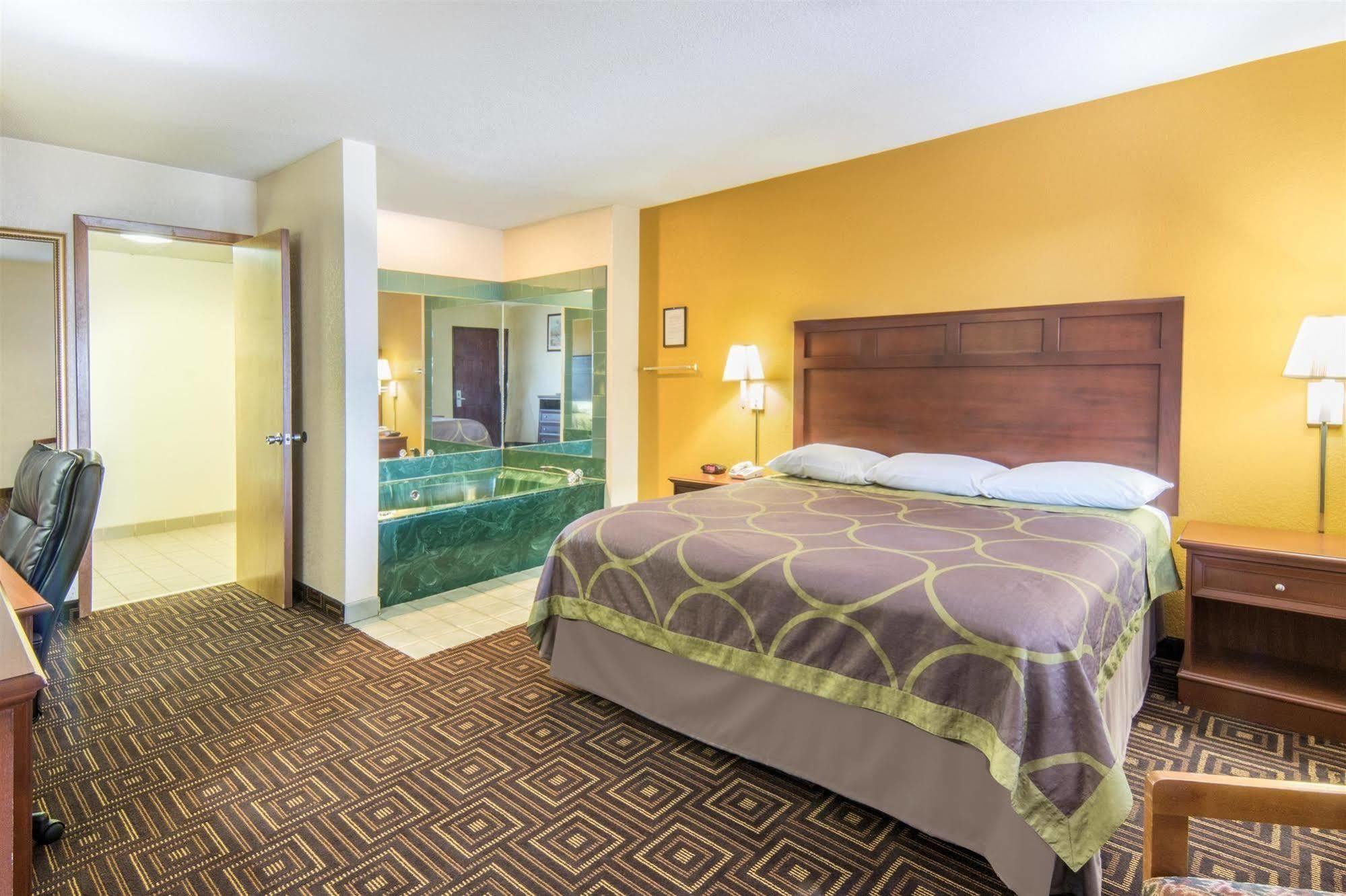 Hotel Super 8 By Wyndham