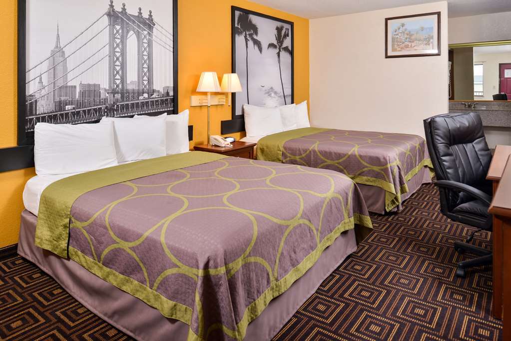 Hotel Super 8 By Wyndham